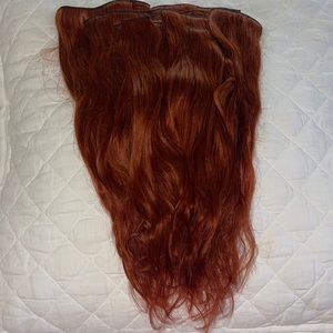 REMY HUMAN HAIR EXTENSIONS COPPER RED NEVER WORN 8 SECTIONS. 18” LONG